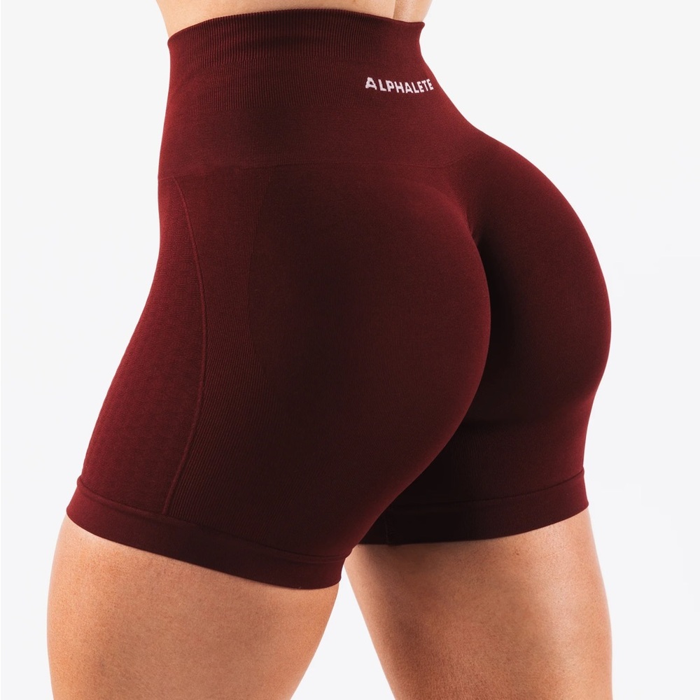 Alphalete Amplify Contour Shorts